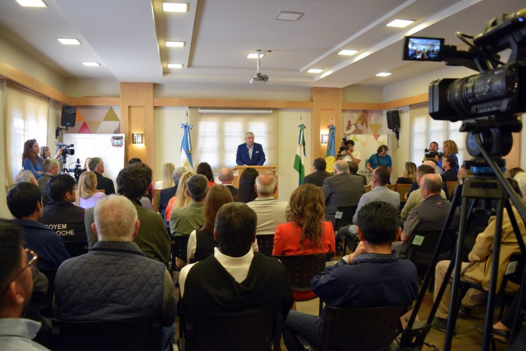 Sesiones Ordinarias en Bariloche: Cortés marcó los ejes de su gestión